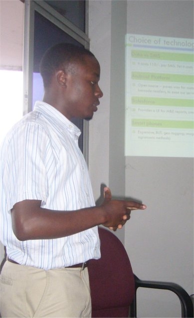 Eisah Mayanja, CKW Senior Application Analyst Presents at the MomoKla Peer Awards Contest 